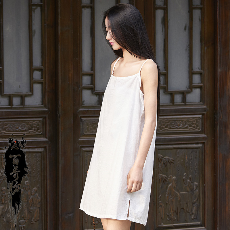 Short suspender dress 15