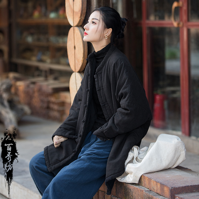 Women's buttoned cotton coat 44