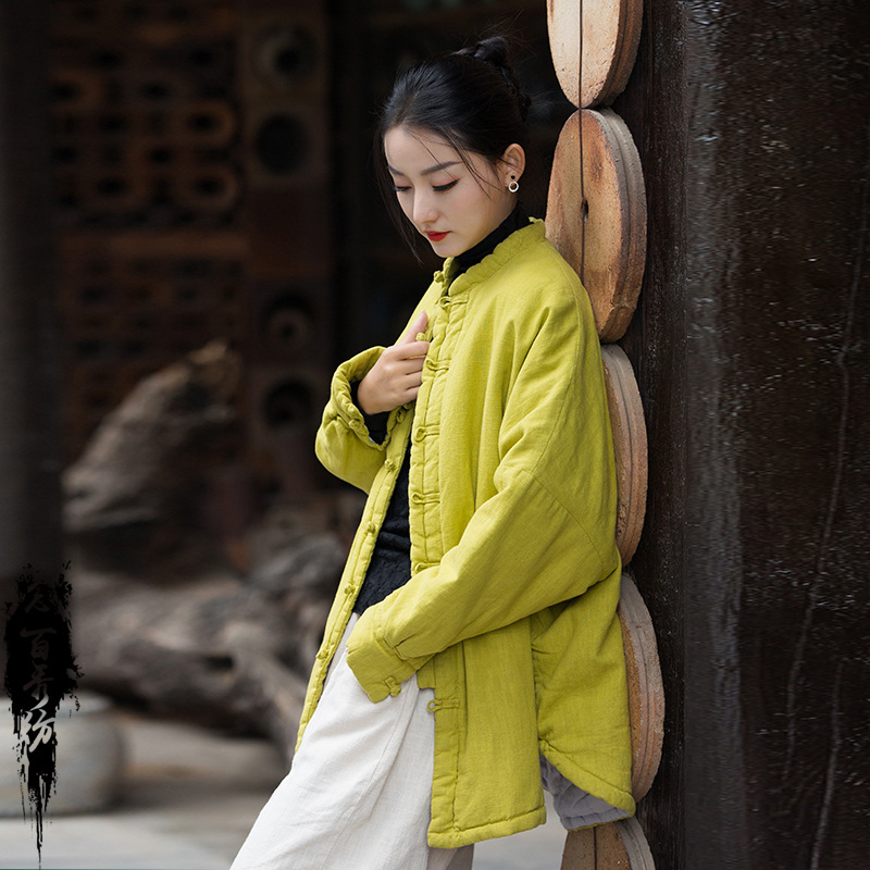 Women's buttoned cotton coat 44